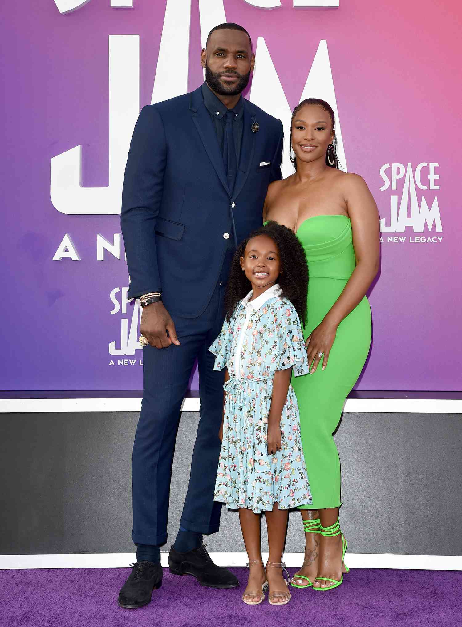 LeBron Jame Wife and Daughter